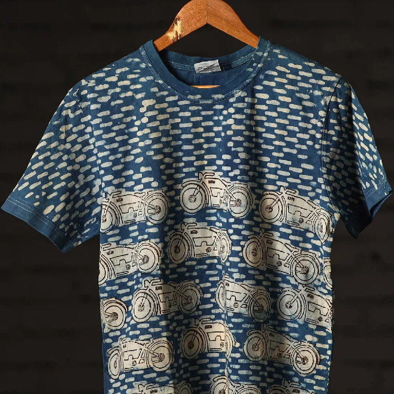 2022-023-1-129-bindaas-block-art-prints-natural-dyed-cotton-round-neck-t-shirt