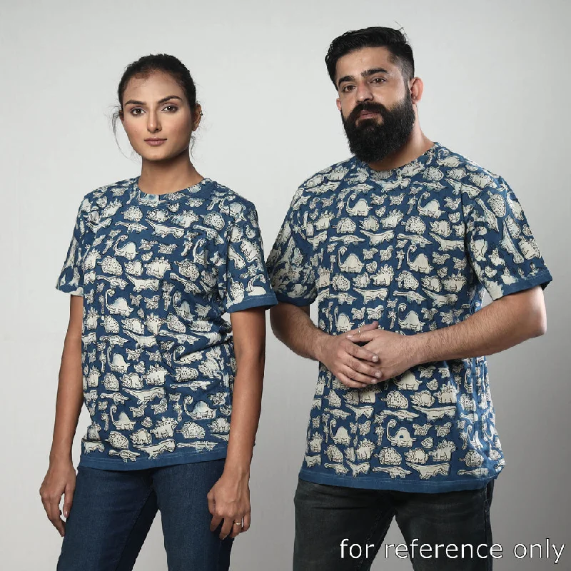 2022-692-1-114bindaas-block-art-printed-cotton-round-neck-t-shirt