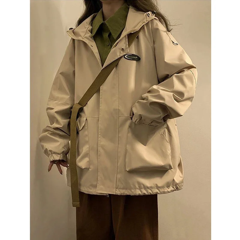 Khaki / M