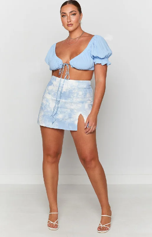 alannah-crop-top-pastel-blue