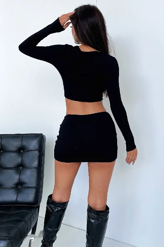 aleen-long-sleeve-crop-black-1