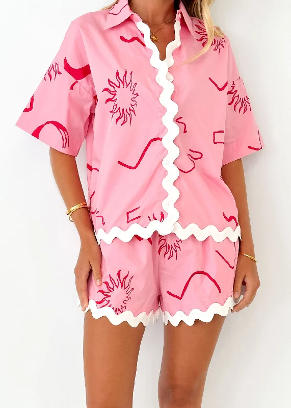 amerro-shirt-pink-abstract