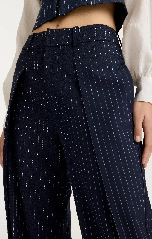 becca-pant-in-navy-ivory