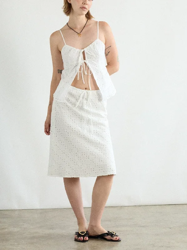 cedar-eyelet-skirt-white