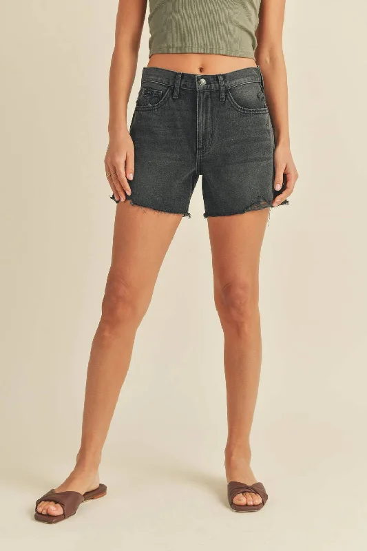 Clean High Rise Slit Short In Washed Black