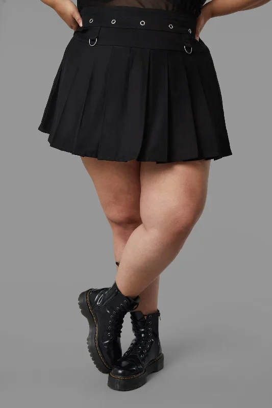 curve-menacing-mini-skirt