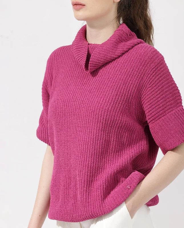 daffy-1-womens-sweater-dark-pink