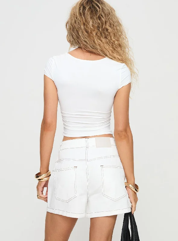 delvalle-shorts-white-denim