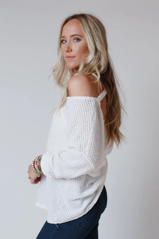 flattering-open-back-thermal-knit-top-cream