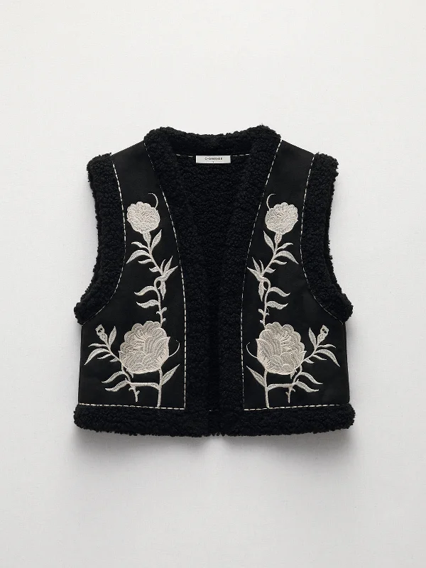 Fleece Embroideried Floral Vest