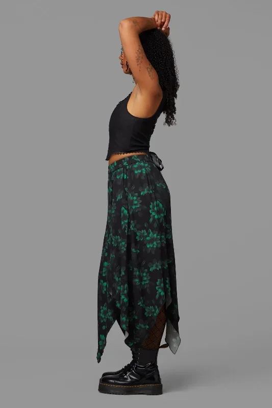 haunted-bloom-floral-skirt