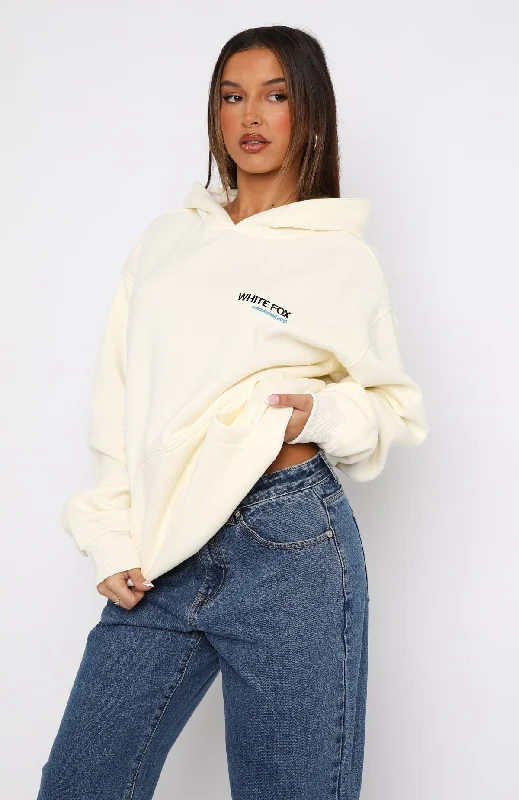 hearts-not-in-it-oversized-hoodie-cream