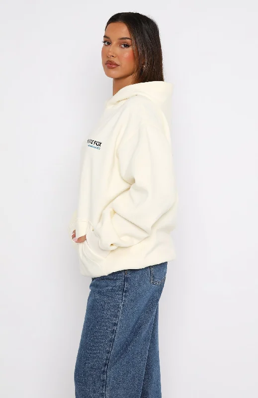 hearts-not-in-it-oversized-hoodie-cream