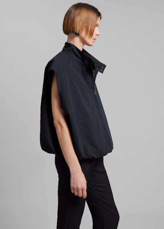 lance-sleeveless-bomber-jacket-black