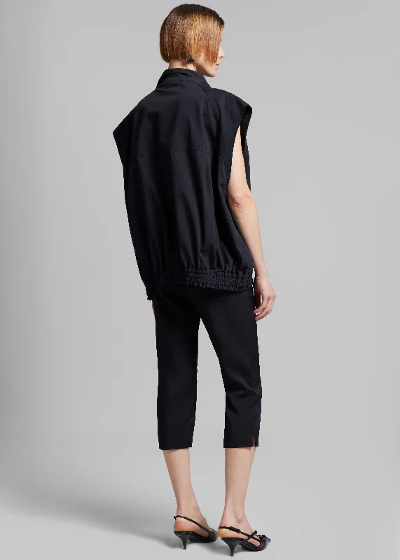 lance-sleeveless-bomber-jacket-black