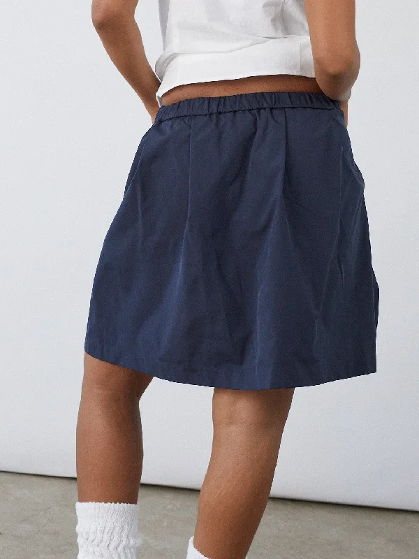 luna-skirt-navy