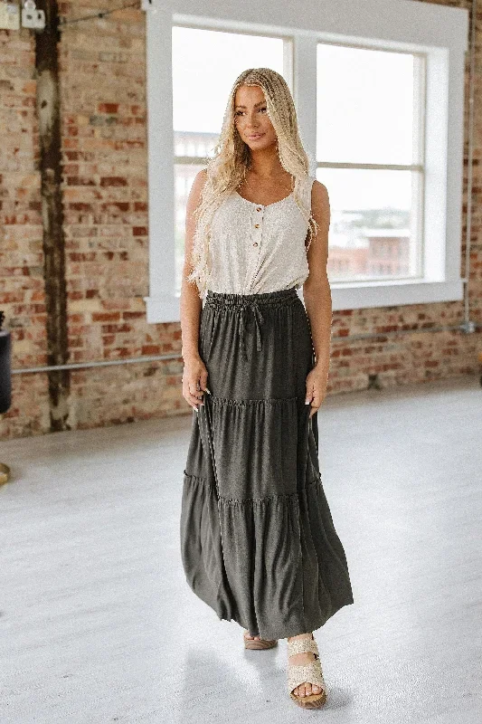 natalie-tiered-maxi-skirt