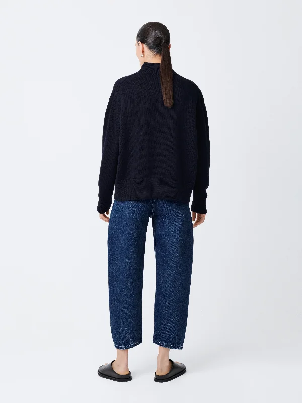 nohwe-knit-in-navy