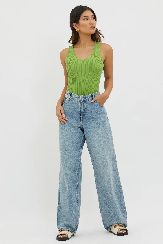 off-duty-v-neck-ribbed-knit-top-green