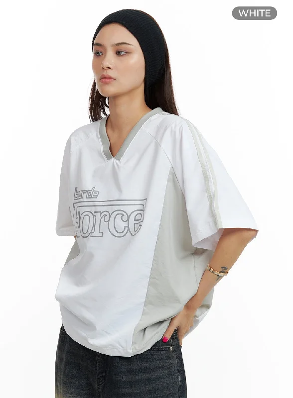 oversize-nylon-lettering-v-neck-top-cu417