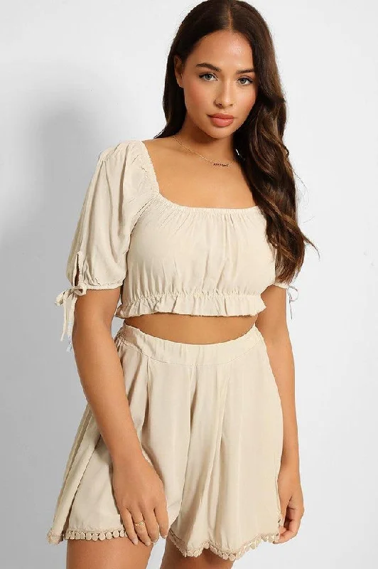 puff-sleeve-crop-top-and-pleated-shorts-set