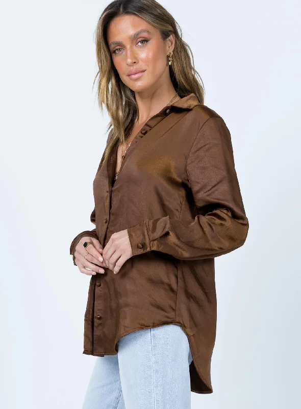 recycled-fibres-vintage-vibes-shirt-brown