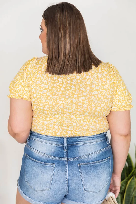 repeating-sound-yellow-floral-cinched-detail-bodysuit