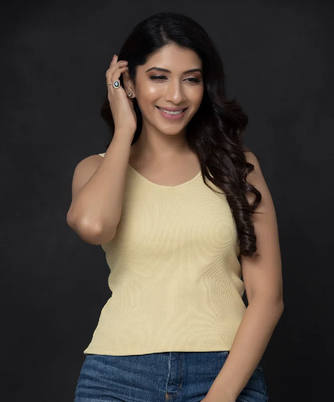 rib-curved-v-neck-cami-t-shirt-light-yellow