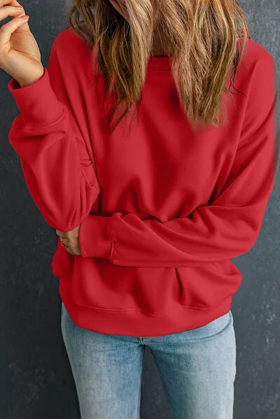 round-neck-dropped-shoulder-sweatshirt-4