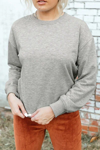 round-neck-dropped-shoulder-sweatshirt-4