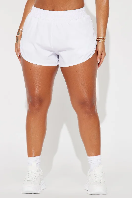 run-up-active-running-short-white