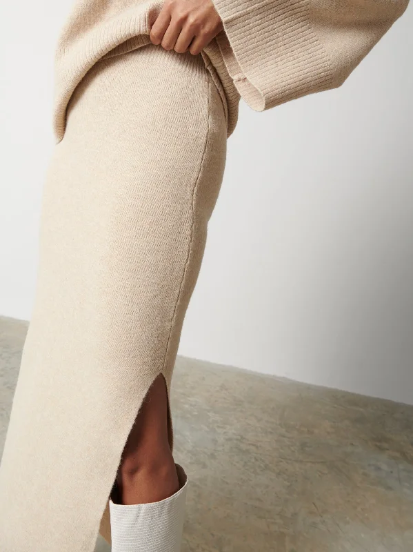 sloane-knit-slit-midaxi-skirt-oatmeal