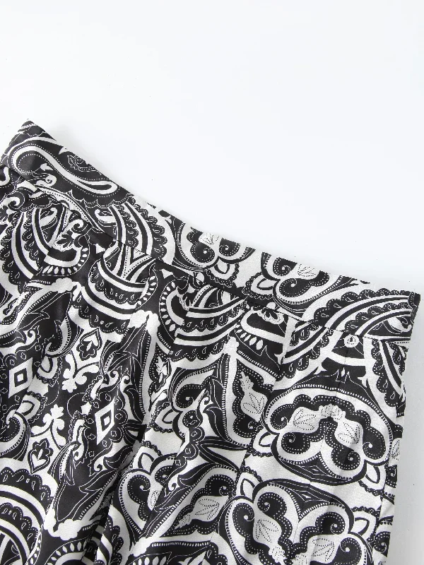 stitched-down-pleated-skirt-b-w-paisley