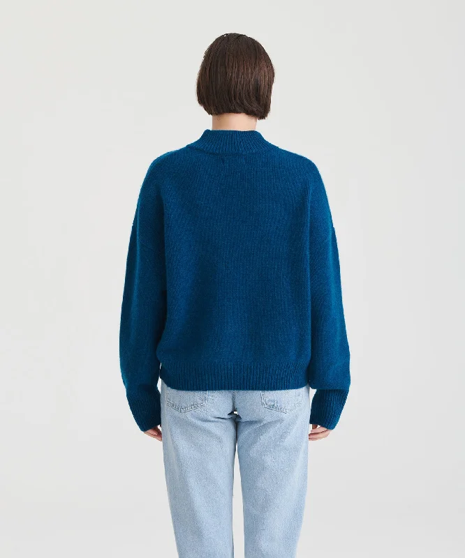 super-luxe-cashmere-mockneck-sweater