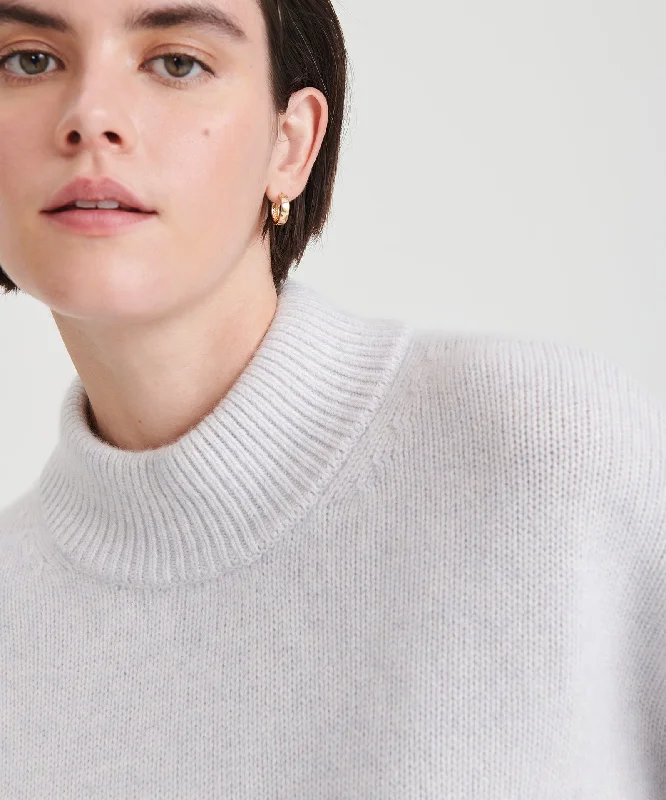 super-luxe-cashmere-mockneck-sweater