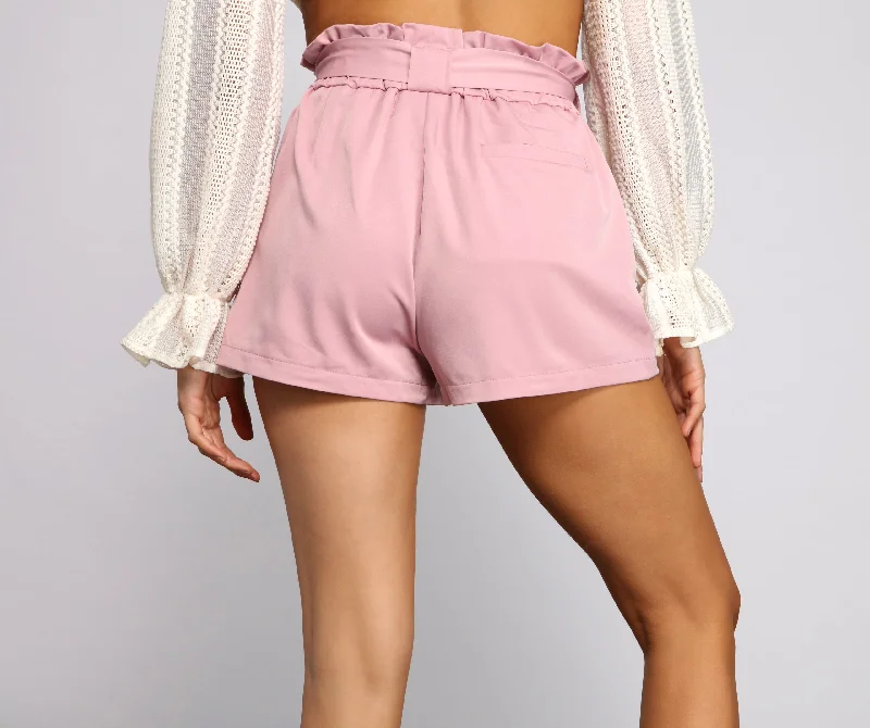 sweet-and-stylish-paper-bag-shorts-064030145600