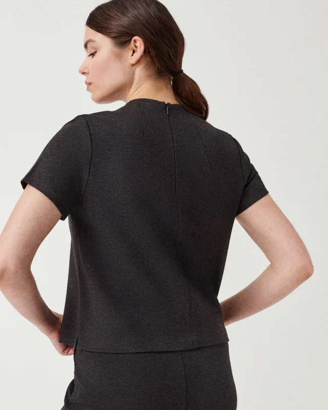 the-perfect-short-sleeve-crew-neck-top