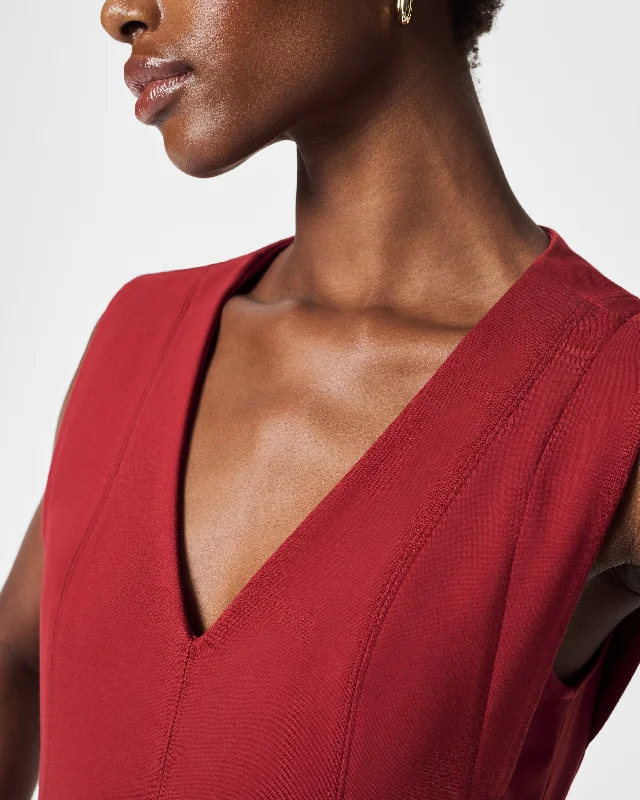 the-perfect-v-neck-seamed-top