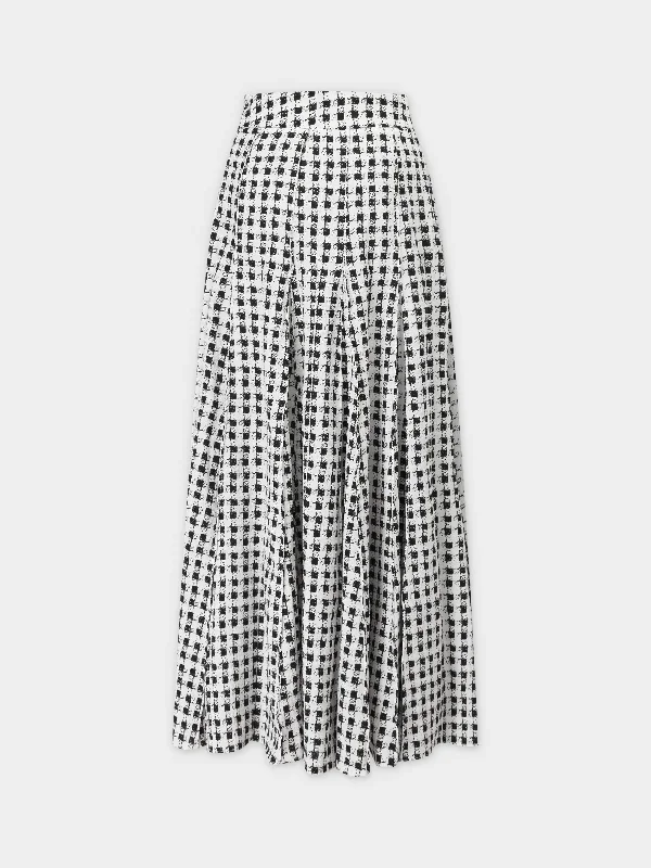 top-stitched-pleated-skirt-b-w-checkered