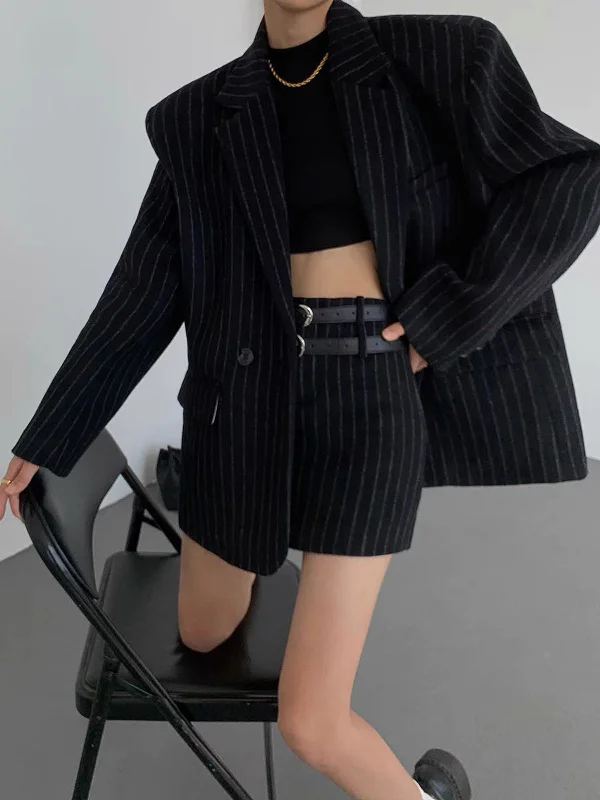 tweed-pinstripe-oversized-blazer