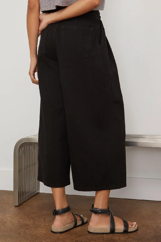 wolcott-pant-in-black-1